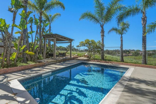 7001 Lemonwood Ln, Lemon Grove, CA 91945