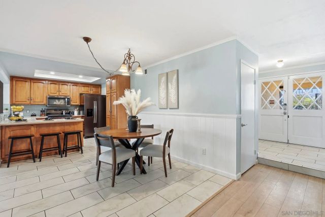 7001 Lemonwood Ln, Lemon Grove, CA 91945