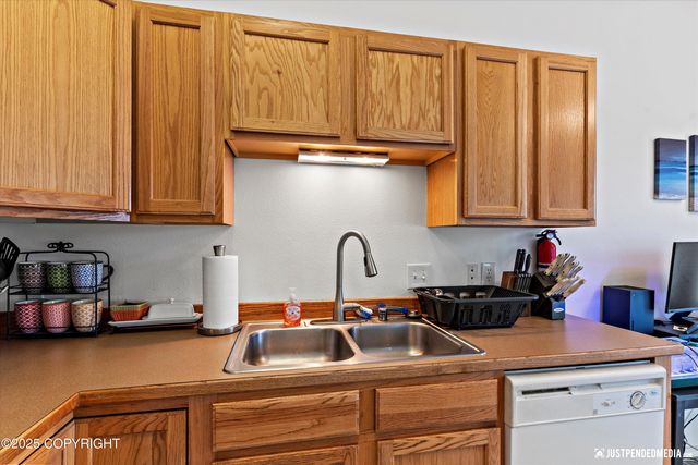 2266 Brookshire Loop, Anchorage, AK 99504