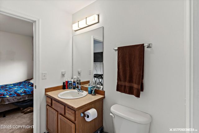 2266 Brookshire Loop, Anchorage, AK 99504