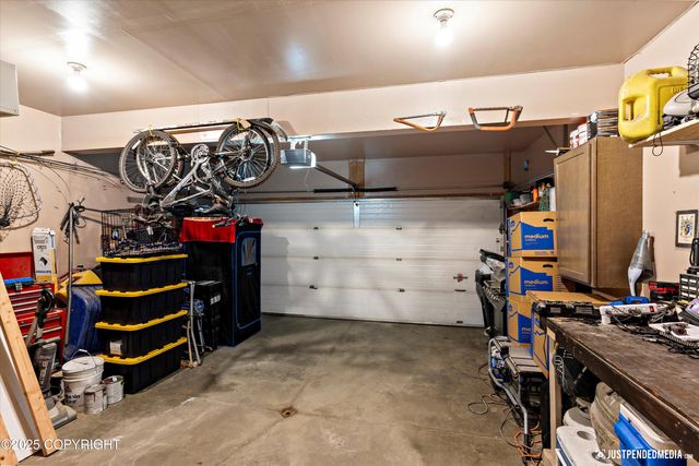 2266 Brookshire Loop, Anchorage, AK 99504
