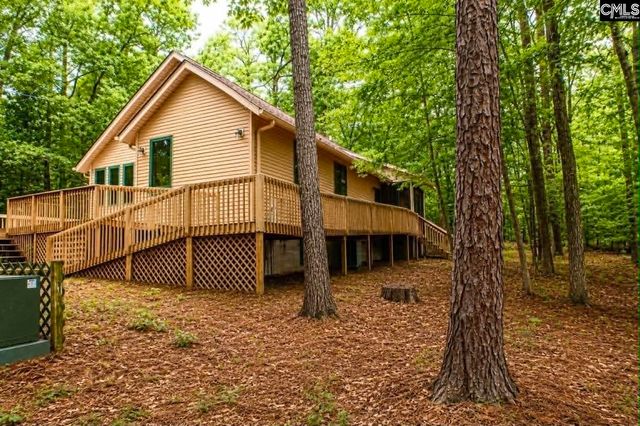 111 Lakeview Road, Eastover, SC 29044