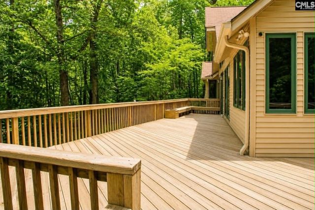 111 Lakeview Road, Eastover, SC 29044