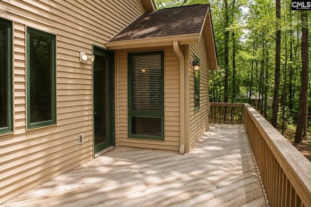 111 Lakeview Road, Eastover, SC 29044