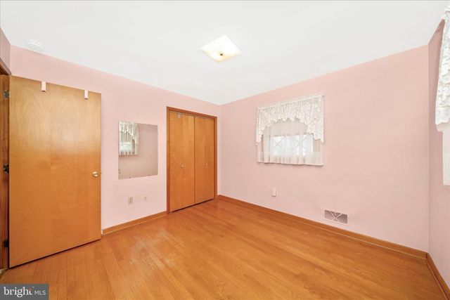 7914 EDGEWOOD FARM RD, Frederick, MD 21702