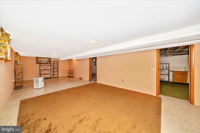 7914 EDGEWOOD FARM RD, Frederick, MD 21702