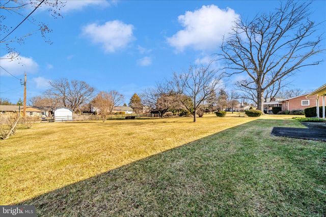 7914 EDGEWOOD FARM RD, Frederick, MD 21702