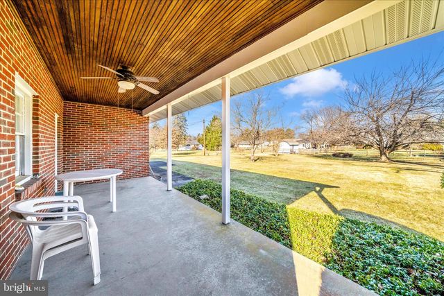 7914 EDGEWOOD FARM RD, Frederick, MD 21702