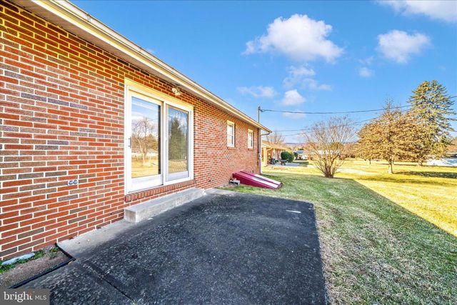 7914 EDGEWOOD FARM RD, Frederick, MD 21702