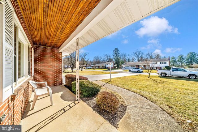 7914 EDGEWOOD FARM RD, Frederick, MD 21702