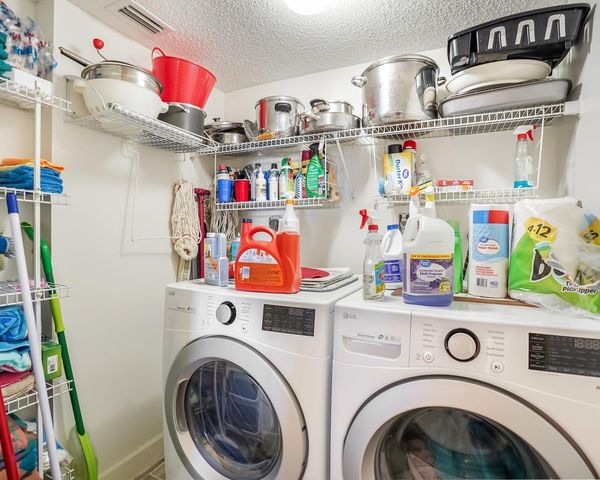 2334 S Cypress Bend Dr 302, Pompano Beach, FL 33069