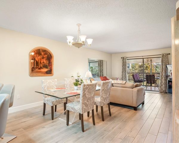 2334 S Cypress Bend Dr 302, Pompano Beach, FL 33069