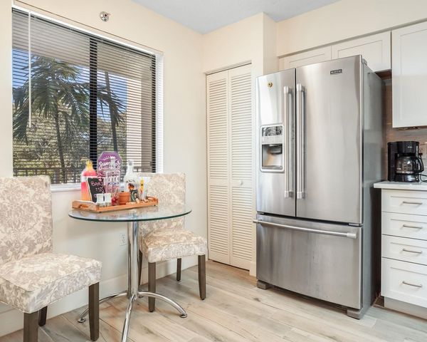 2334 S Cypress Bend Dr 302, Pompano Beach, FL 33069