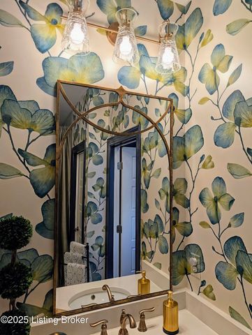 5709 Ruby Falls Dr, Prospect, KY 40059