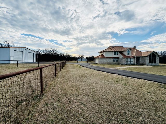 4895 Meadow Breeze Court, Fort Worth, TX 76140