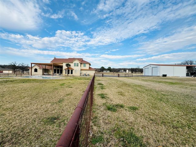 4895 Meadow Breeze Court, Fort Worth, TX 76140