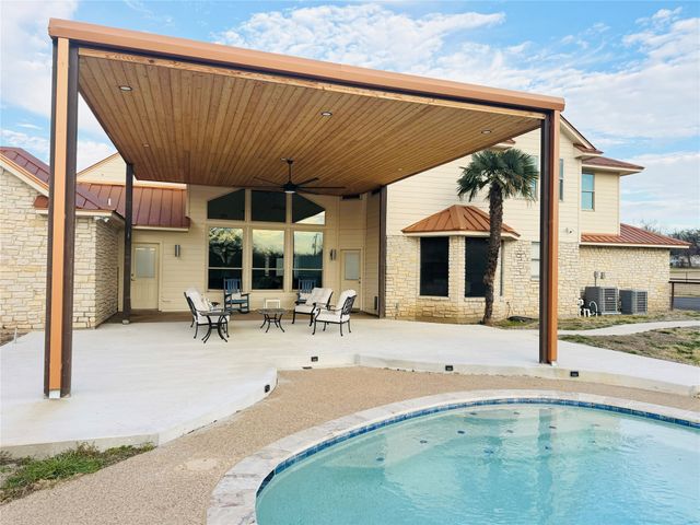 4895 Meadow Breeze Court, Fort Worth, TX 76140