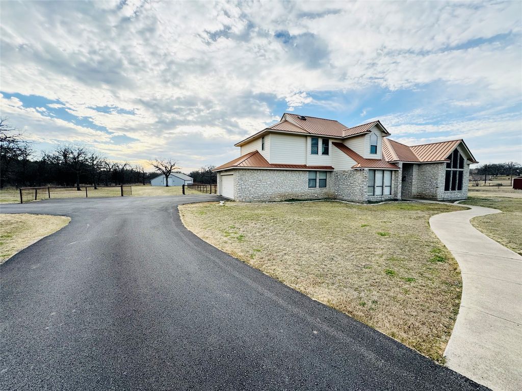 4895 Meadow Breeze Court, Fort Worth, TX 76140