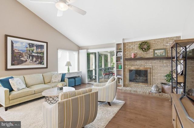 6126 ROCKWELL CT, Burke, VA 22015