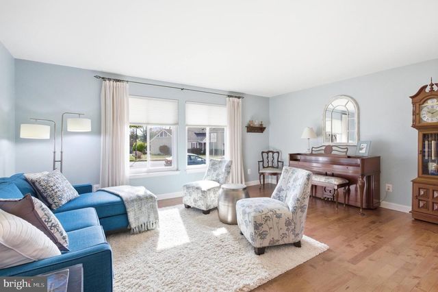 6126 ROCKWELL CT, Burke, VA 22015