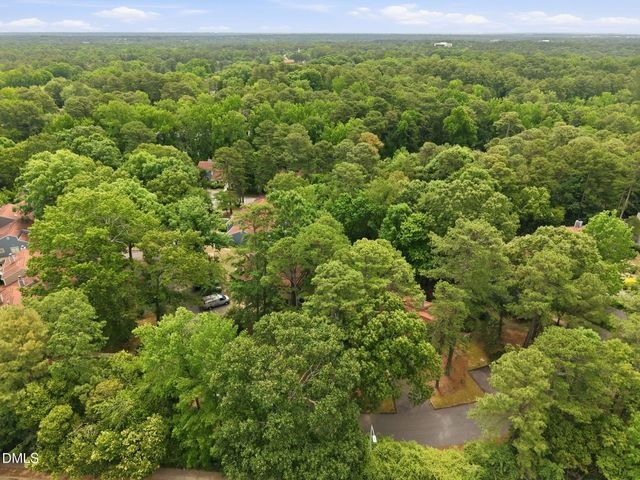 5932 Carmel Lane, Raleigh, NC 27609