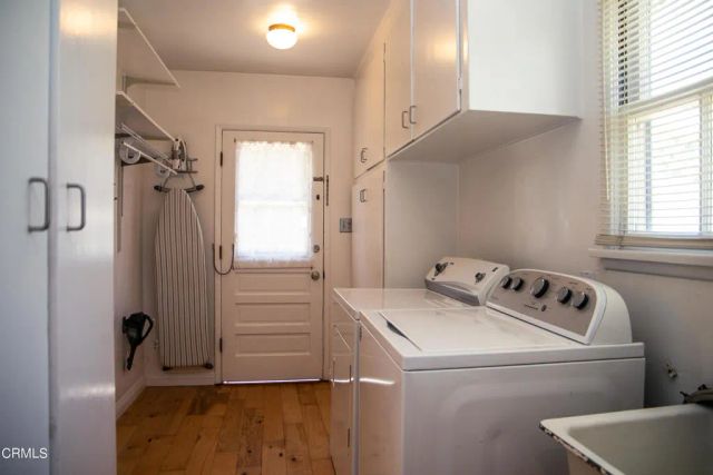 7601 Flight Avenue, Los Angeles, CA 90045