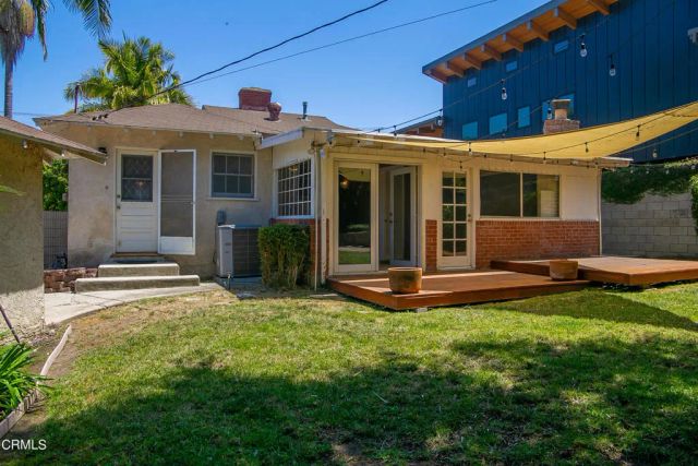 7601 Flight Avenue, Los Angeles, CA 90045