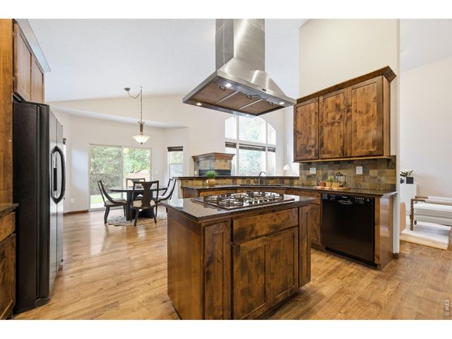 1925 Massachusetts St, Loveland, CO 80538