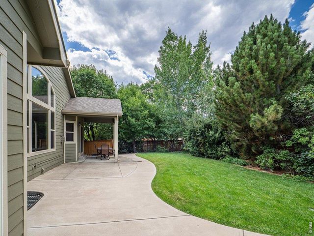 1925 Massachusetts St, Loveland, CO 80538