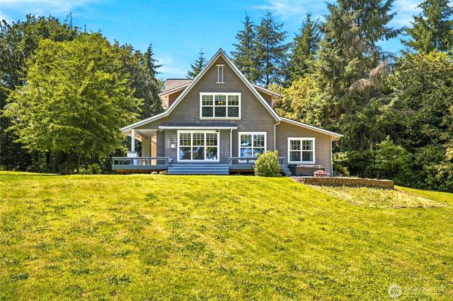 3445 SE Camano Drive, Camano Island, WA 98282