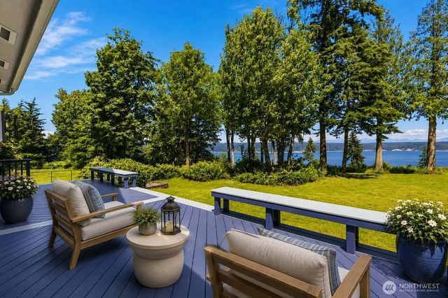 3445 SE Camano Drive, Camano Island, WA 98282