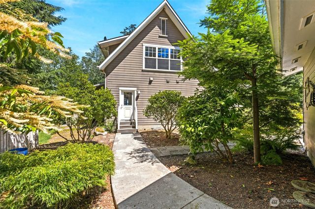 3445 SE Camano Drive, Camano Island, WA 98282