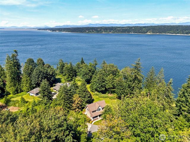 3445 SE Camano Drive, Camano Island, WA 98282