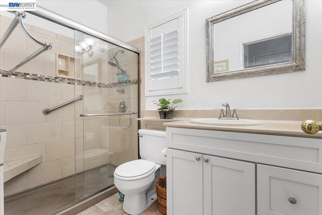 8040 Mountain View Drive C, Pleasanton, CA 94588