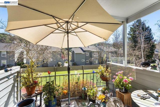 8040 Mountain View Drive C, Pleasanton, CA 94588