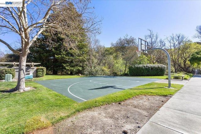 8040 Mountain View Drive C, Pleasanton, CA 94588