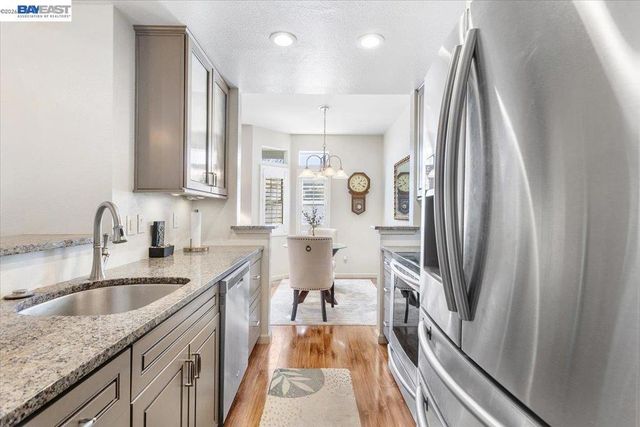 8040 Mountain View Drive C, Pleasanton, CA 94588