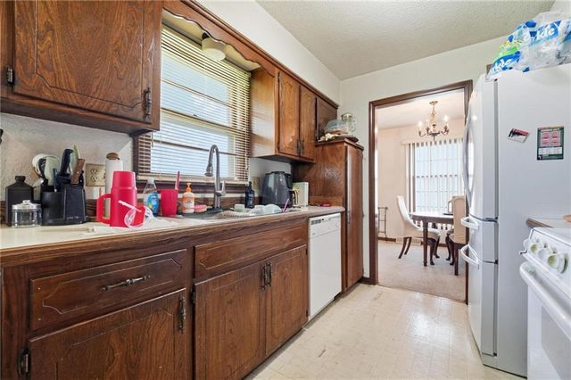1766 N 64th Terrace, Kansas City, KS 66102