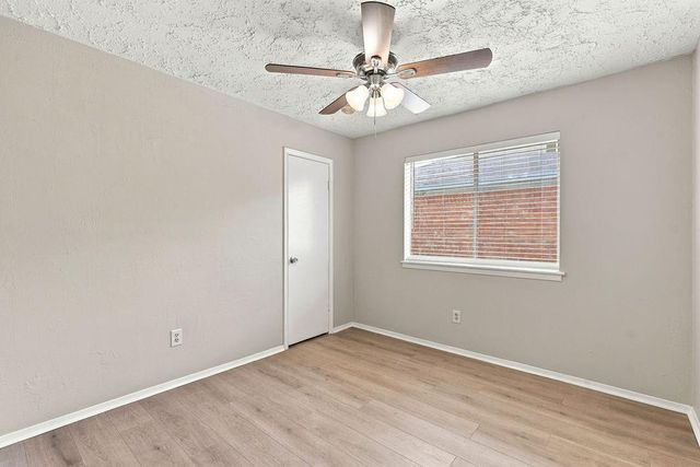 407 Ironbark Drive, Houston, TX 77598