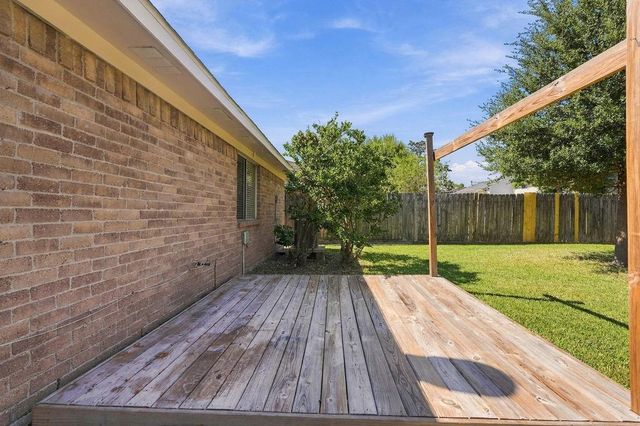 407 Ironbark Drive, Houston, TX 77598
