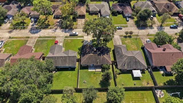 407 Ironbark Drive, Houston, TX 77598