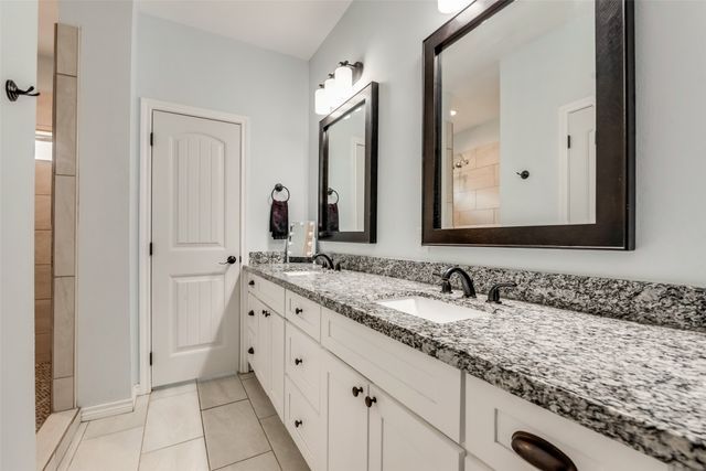 110 Springleaf Lane, Mabank, TX 75147