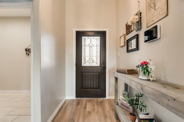 110 Springleaf Lane, Mabank, TX 75147