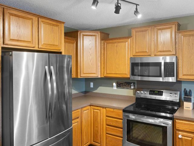 14171 Wilds Path NW, Prior Lake, MN 55372