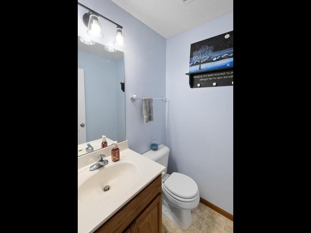 14171 Wilds Path NW, Prior Lake, MN 55372