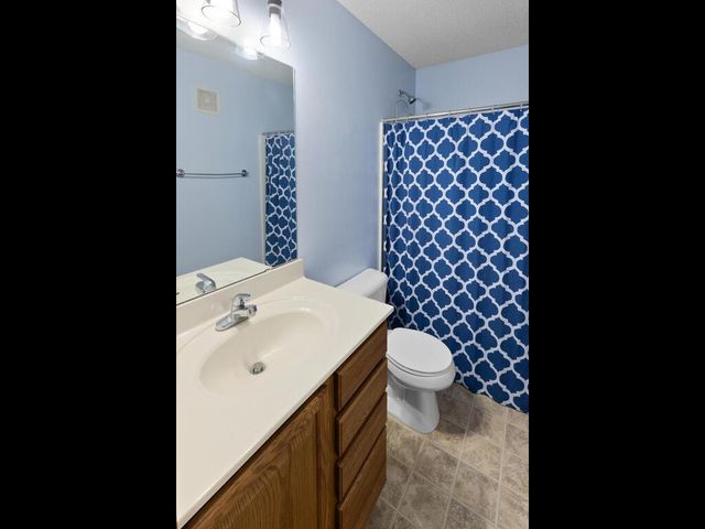 14171 Wilds Path NW, Prior Lake, MN 55372