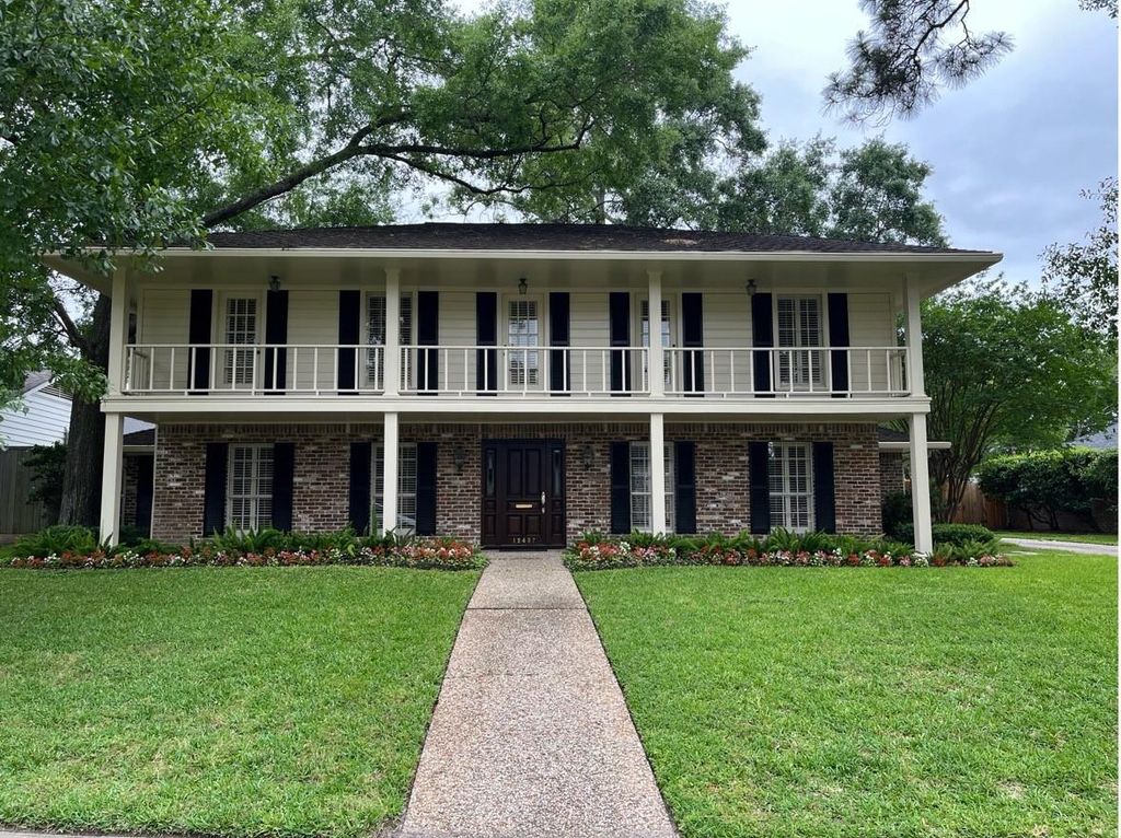 12407 Cobblestone Drive, Houston, TX 77024