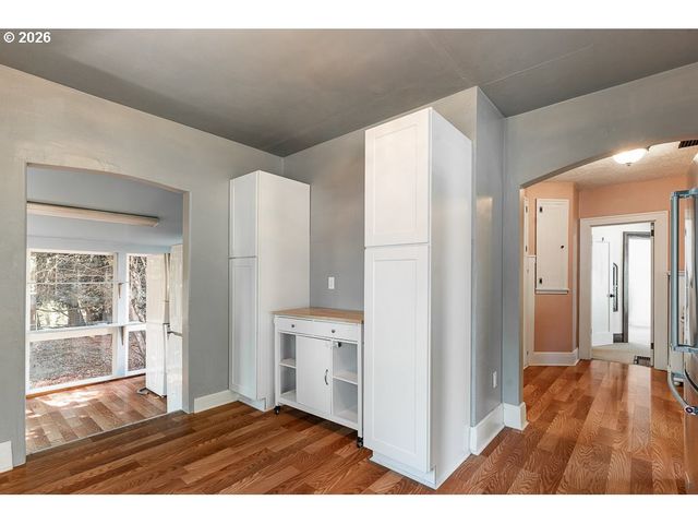 173 PIONEER Ave, Castle Rock, WA 98611