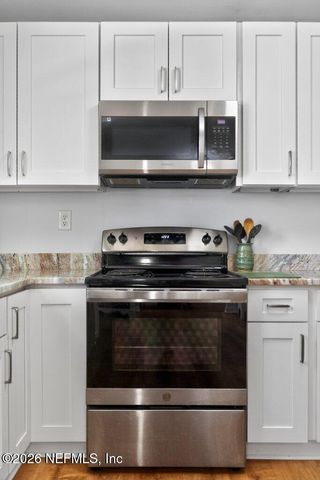 11049 OLD KINGS Road, Jacksonville, FL 32219