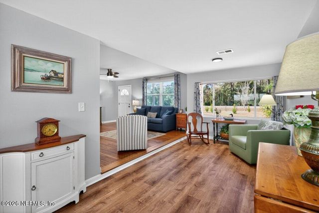 11049 OLD KINGS Road, Jacksonville, FL 32219